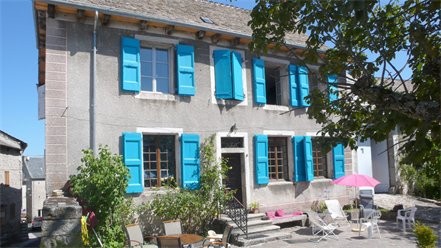 Photo Chambre d'hte Aumont aubrac Les volets bleus