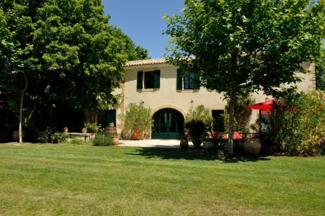 Photo Chambre d'hte Grans Domaine des machottes
