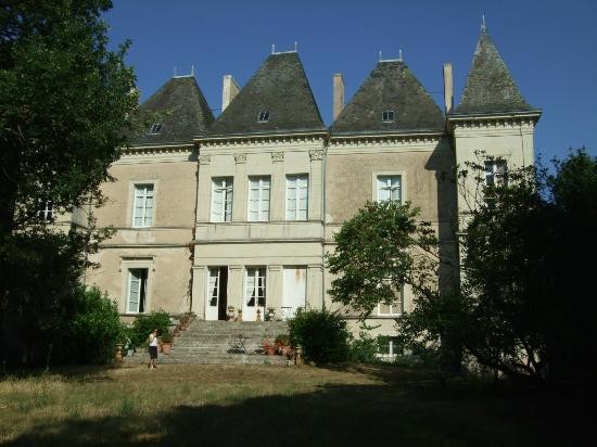 Photo Chambre d'hte Neuill Chateau de goupillon