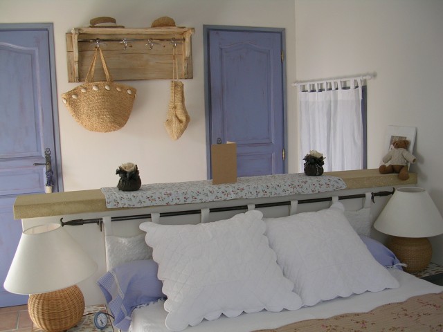 Photo Chambre d'hte Pernes les fontaines Lis amli