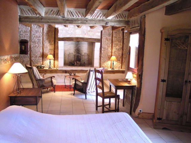 Photo Chambre d'hte  l'ile-bouchard theneuil Casa rural de encanto en el valle del  ... 