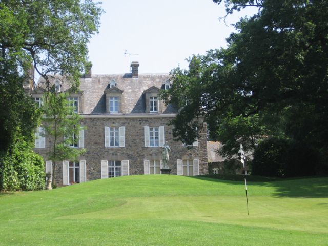  Chambres au manoir du golf de la crini... 