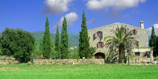 Photo Gte rural Besal (mai) Extempora