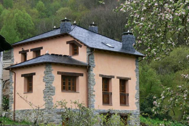  Apartamentos el valledor