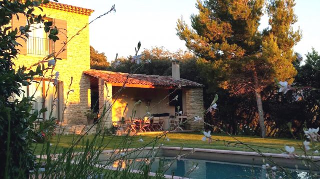 Les terrasses - gordes    -      maison d'htes de charme