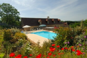 Photo Gte de sjour La chapelle aubareil La bastide pour 12 personnes entre las ... 