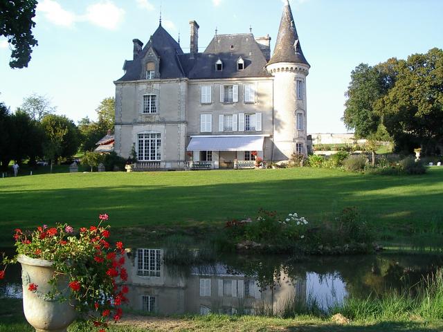  Chateau de la chabroulie