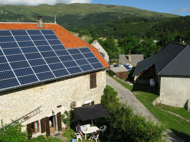 Photo plein pied avec terrasse Gresse en vercors Gte le cairn