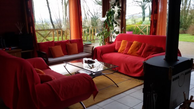 L'ecrin de bois et son espace bien tr ... 
