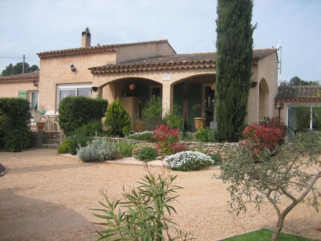 Villa chrisama