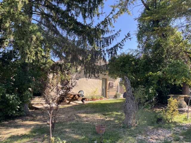 La petite maison dans le jardin