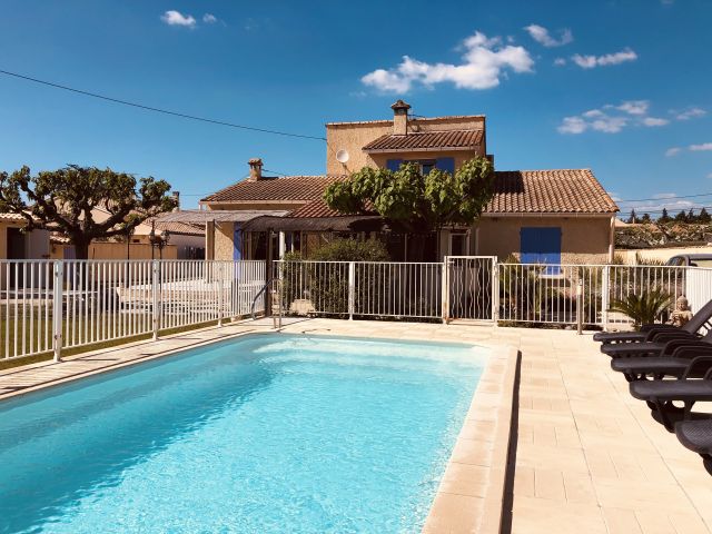 Photo Chambres d'htes  Caumont-sur-durance La farigoule