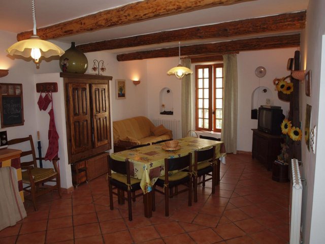 Photo Studio / Appartement Moustiers sainte marie Location clvacances  moustiers saint ... 