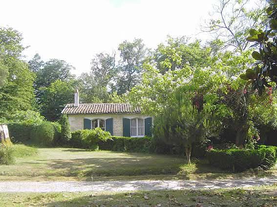 Photo Gte de sjour Artigues prs bordeaux La maison des cureuils